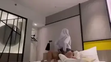 Bokep Jilbab SMA Bikin Konten Dientot Ganas Becek Lumer