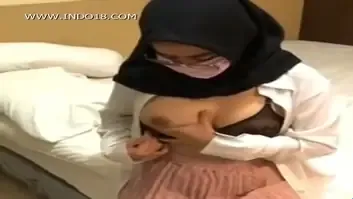 Kamar Kos Amora Jilbab Main Live Lumer